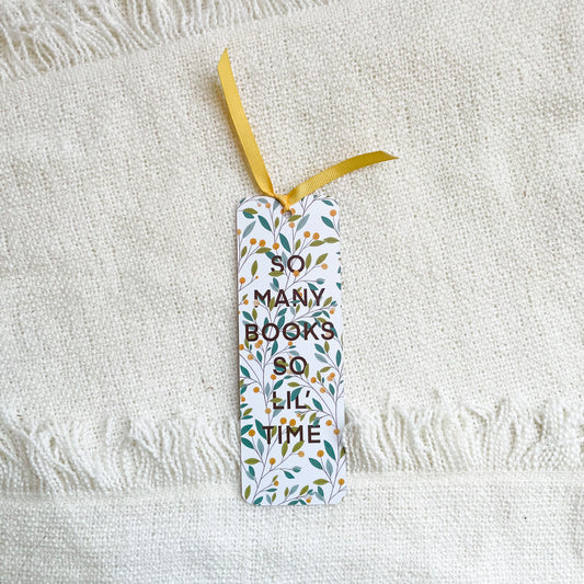 So many books so lil' time ~ Illustrated Bookmarks